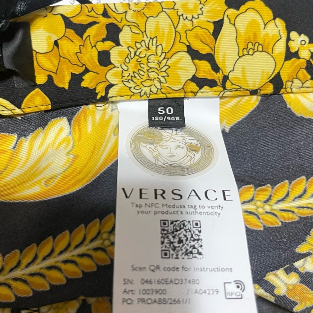 Authentic…Size 50 (XXL)Versace leggings